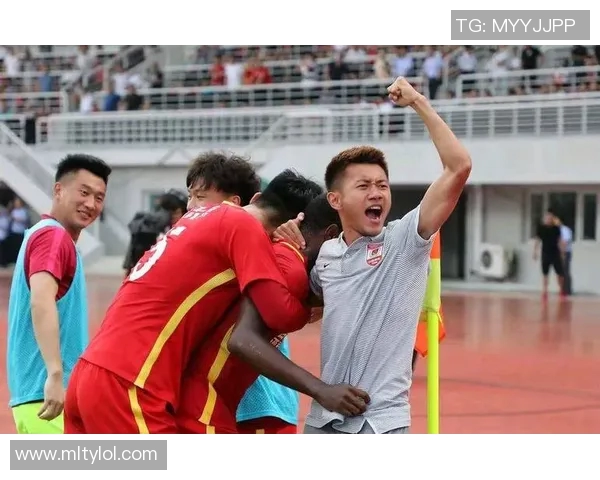 U22国足与越南U22激战上半场拜合拉木错失良机王博豪险些破门