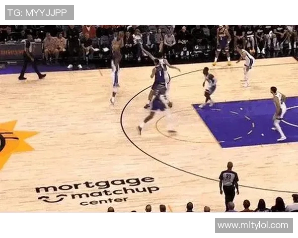 布克本赛季场均253次空位三分球引领联盟展现超强投射能力