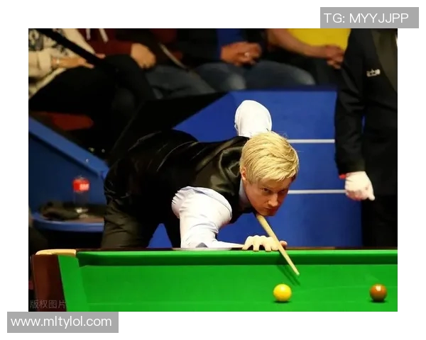 日本队迅速追平比分小川航基远射助攻巴拉圭门将失误入网